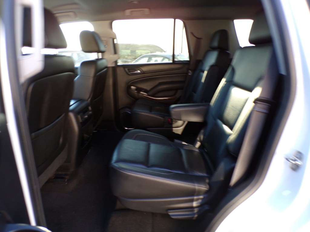 2015 Chevrolet Tahoe Image 12