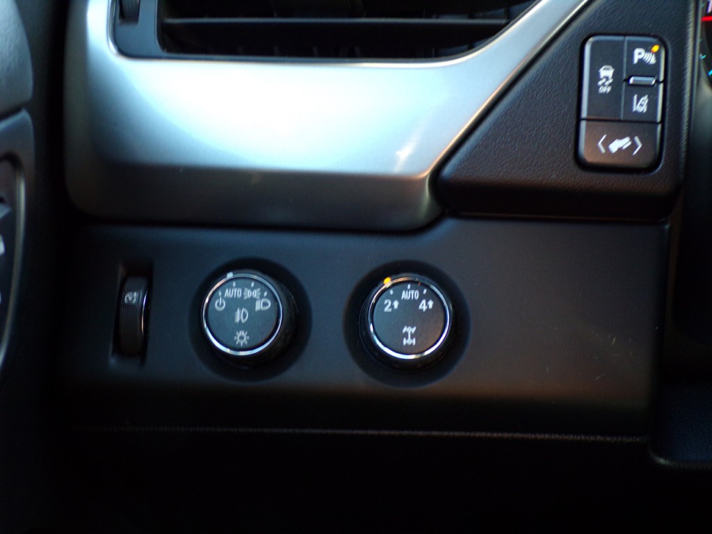 2015 Chevrolet Tahoe Image 16