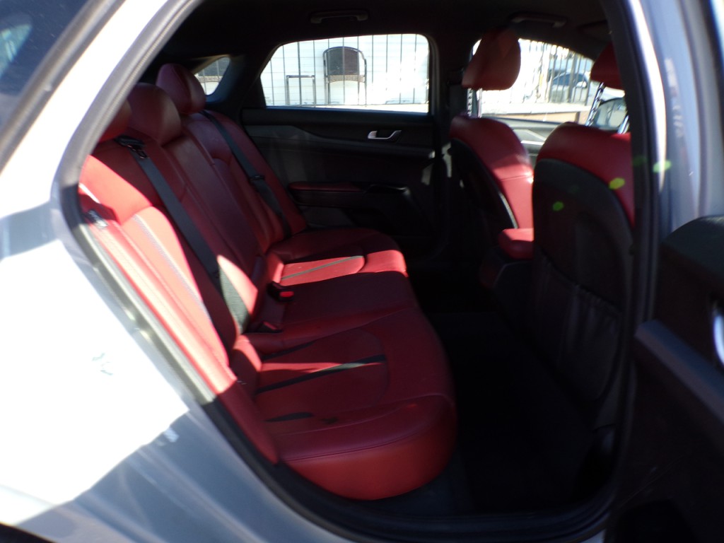 2023 Kia K5 Image 13