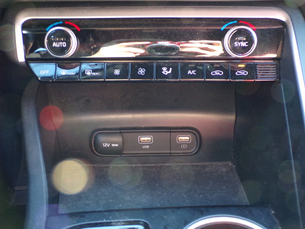 2023 Kia K5 Image 17