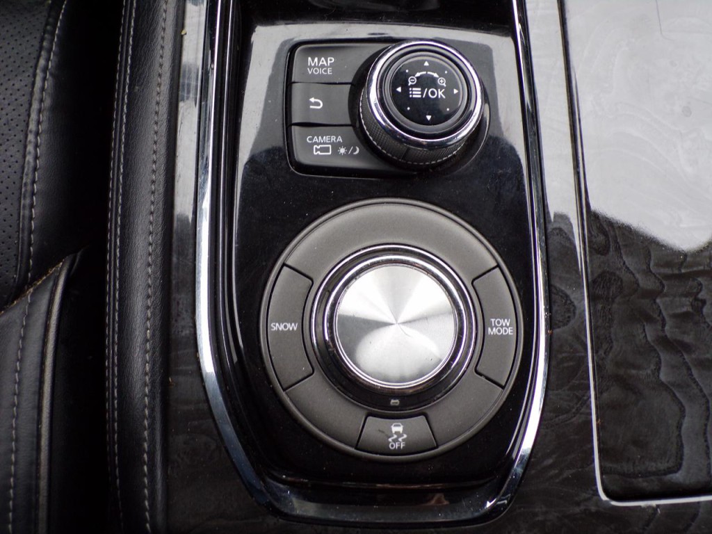 2020 INFINITI QX80 Image 18