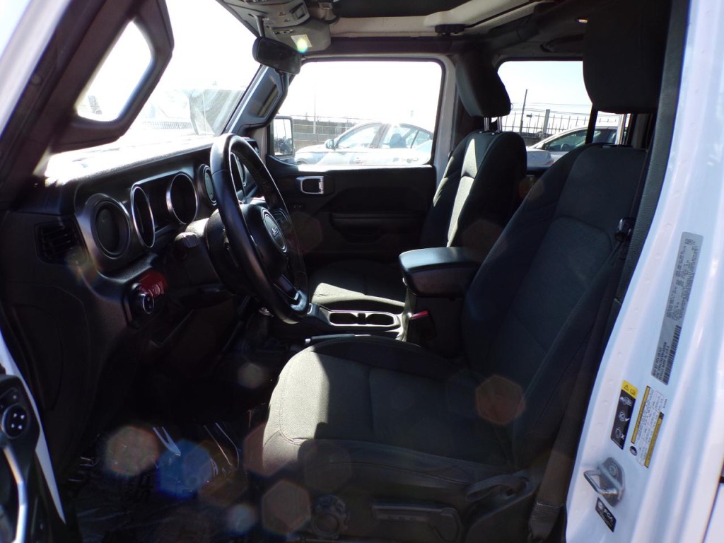 2021 Jeep Gladiator Image 9