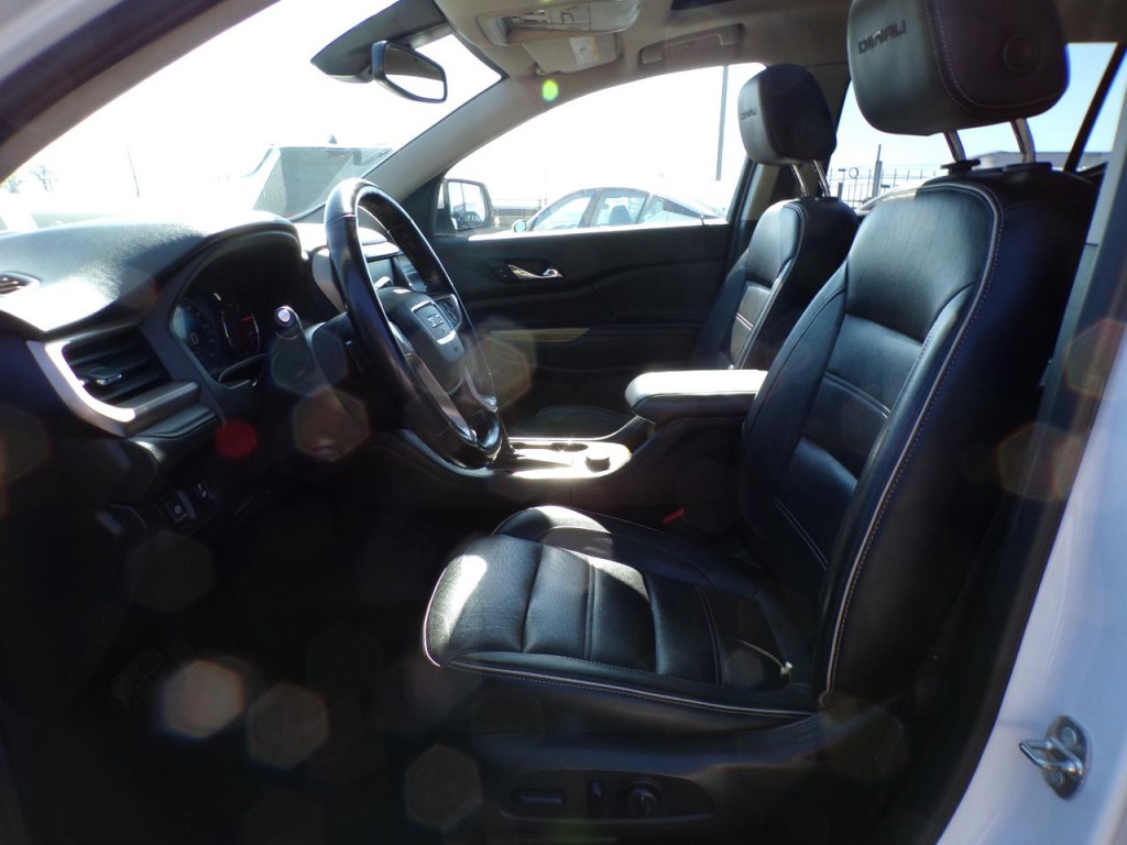 2019 GMC Acadia Image 9