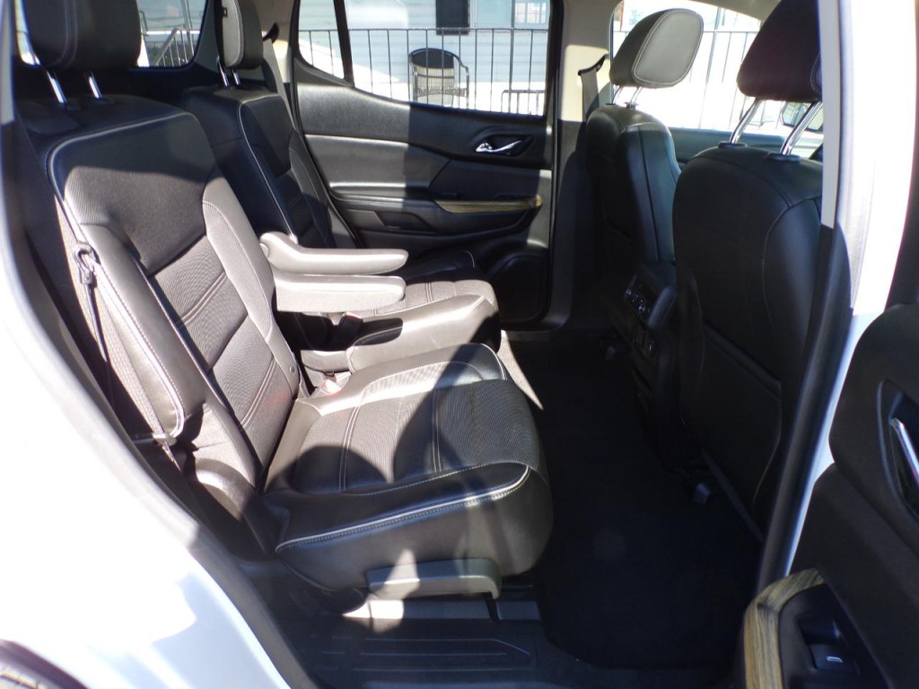 2019 GMC Acadia Image 12