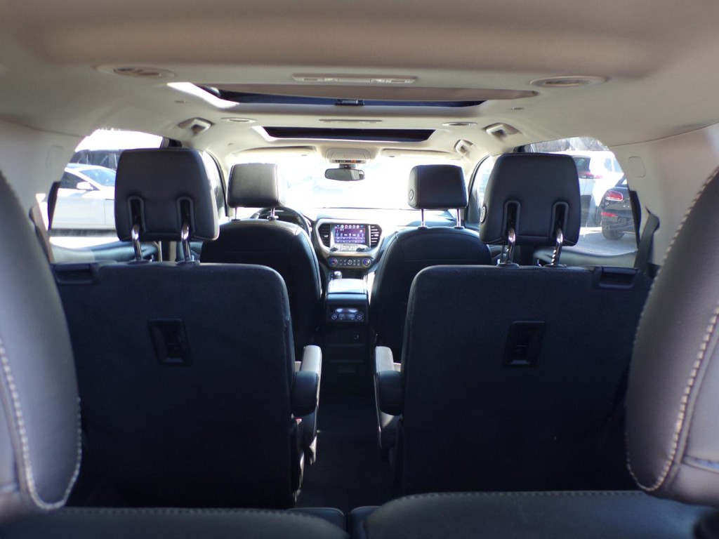 2019 GMC Acadia Image 13