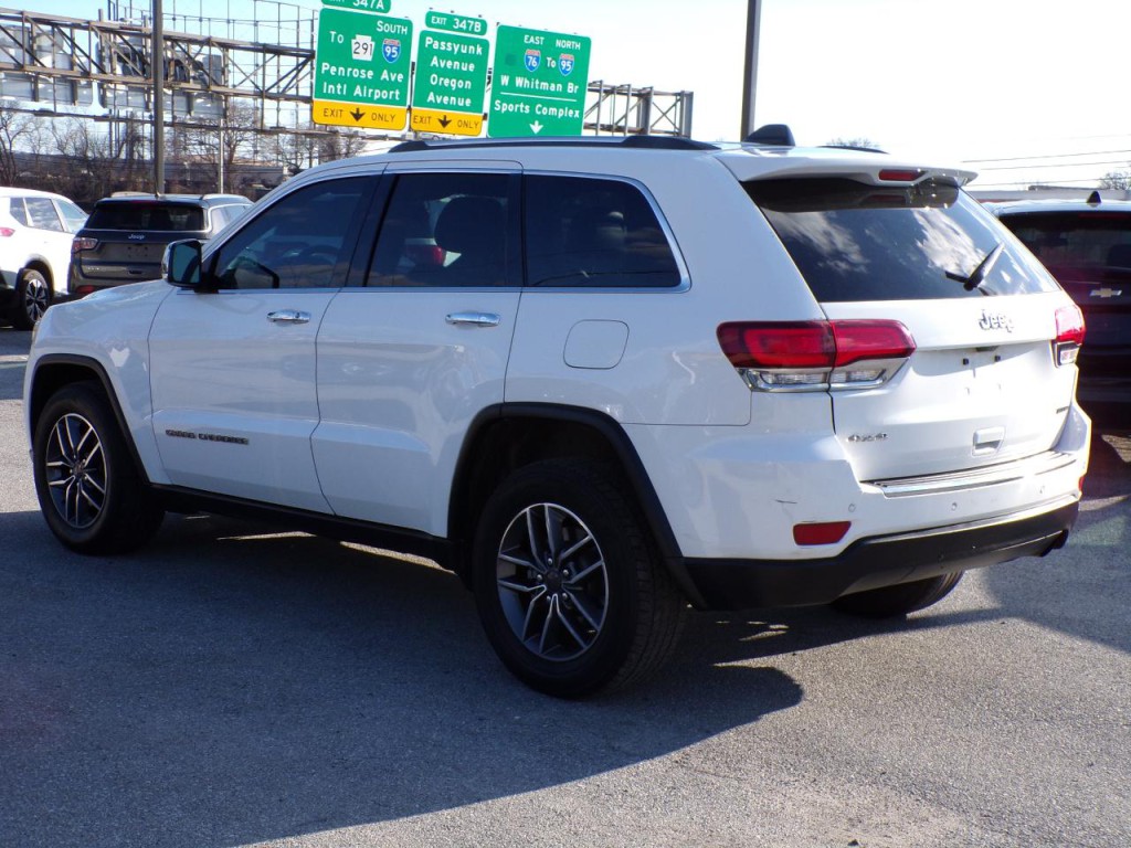 2020 Jeep Grand Cherokee Image 4
