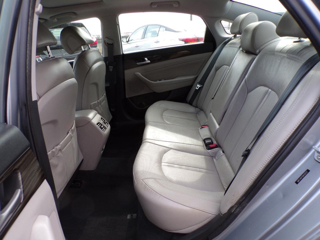 2016 Hyundai Sonata Image 6