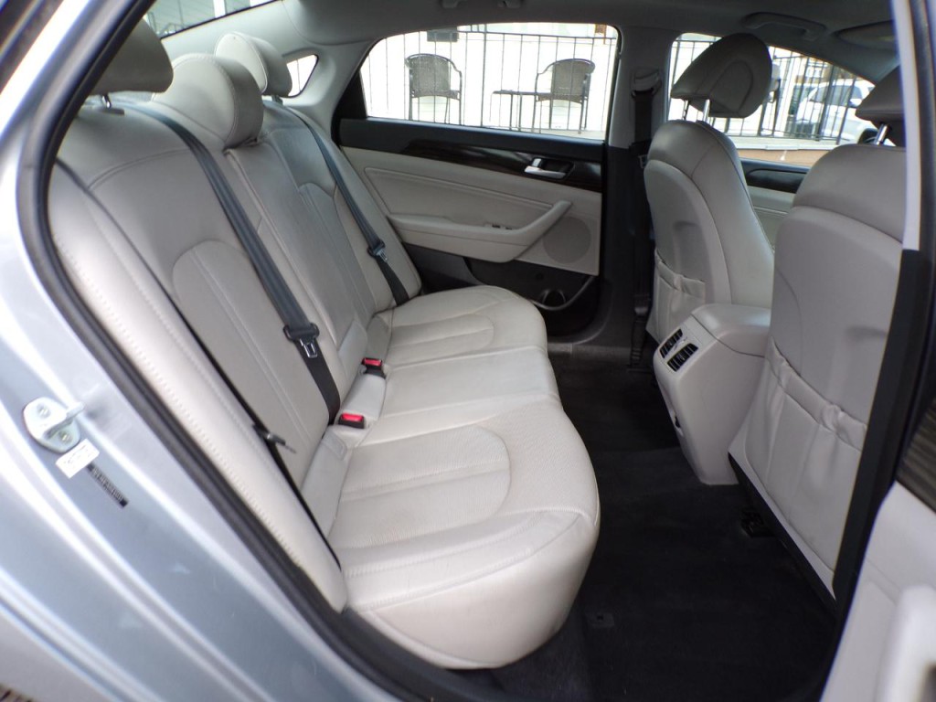 2016 Hyundai Sonata Image 7