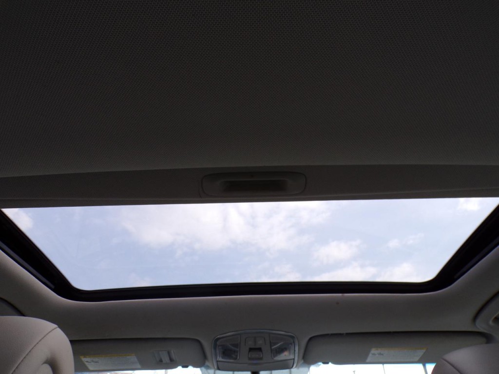 2016 Hyundai Sonata Image 9