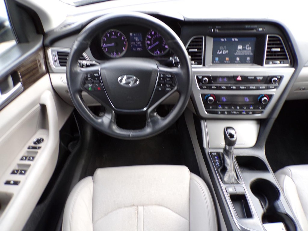 2016 Hyundai Sonata Image 11