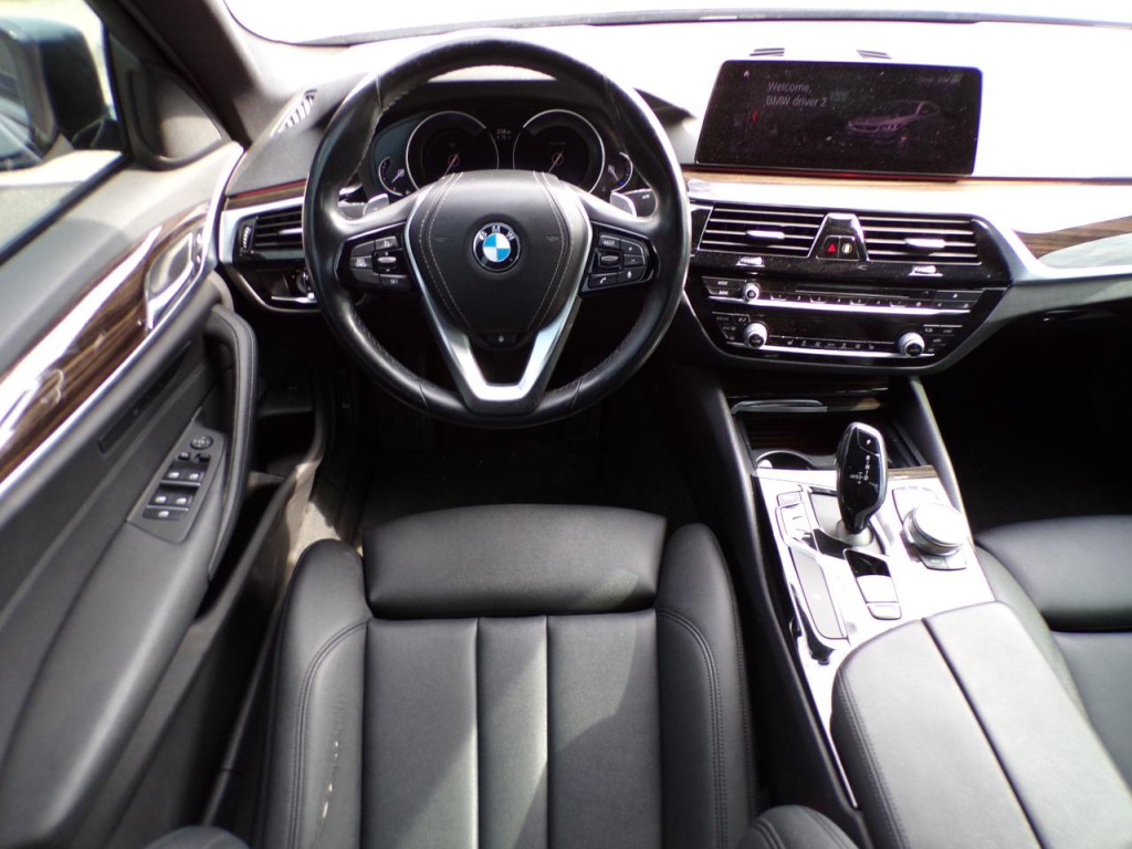 2019 BMW 5 Series Image 8