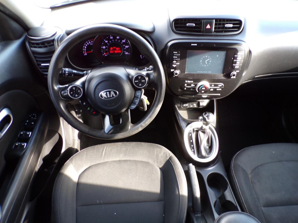 2023 Kia Soul Image 8