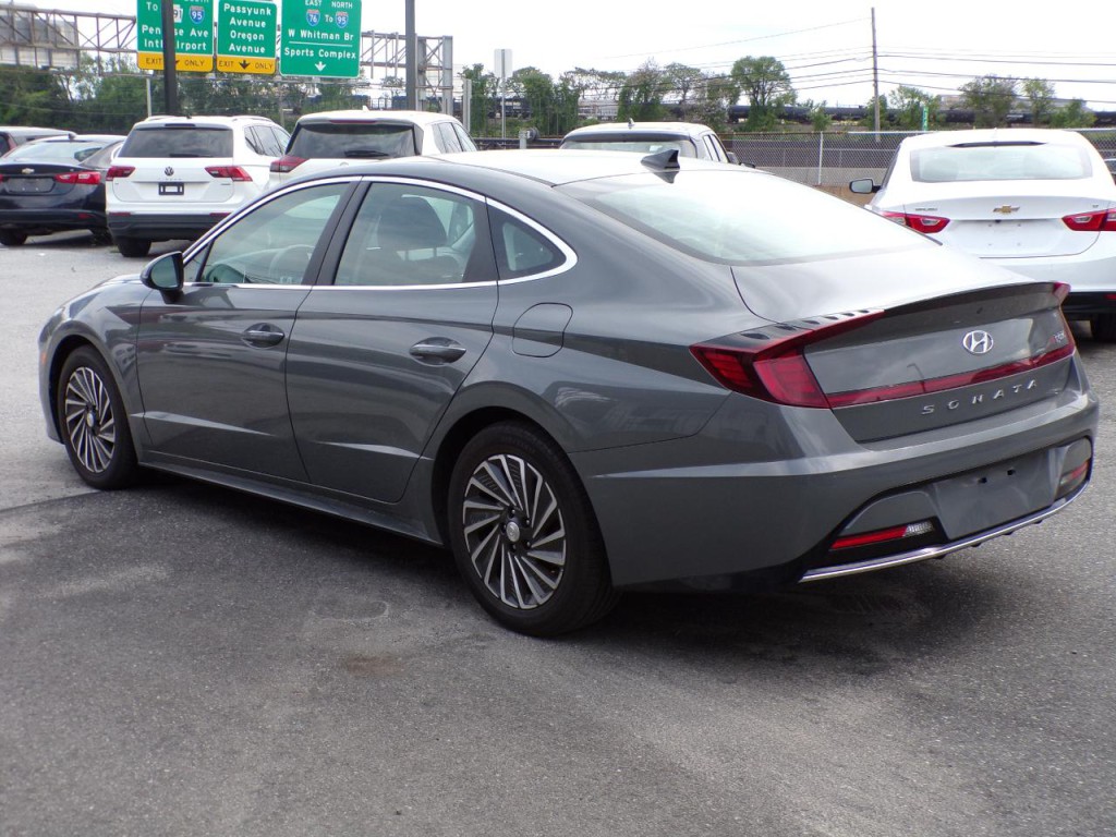 2021 Hyundai Sonata Image 4