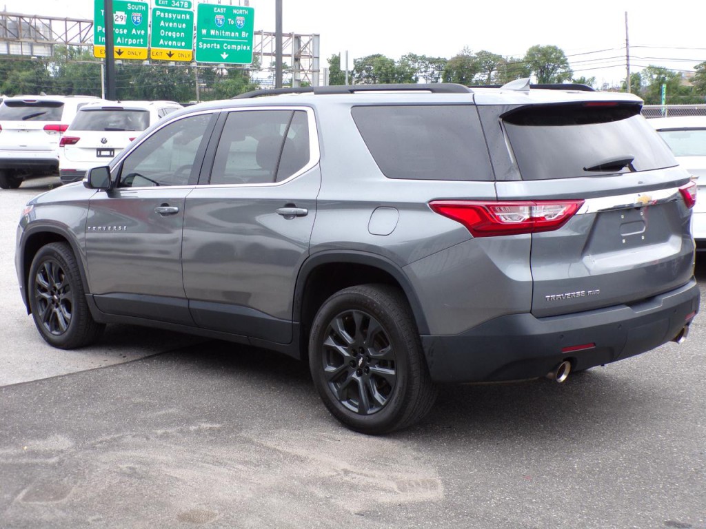 2021 Chevrolet Traverse Image 4