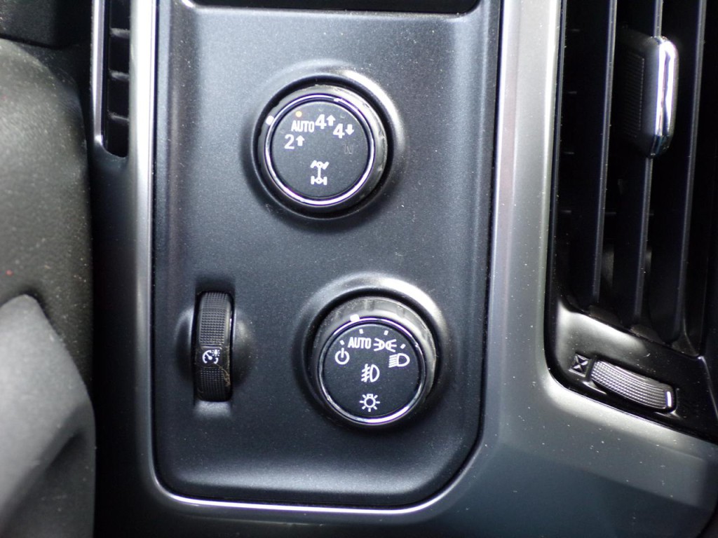 2017 Chevrolet Silverado 1500 Image 18