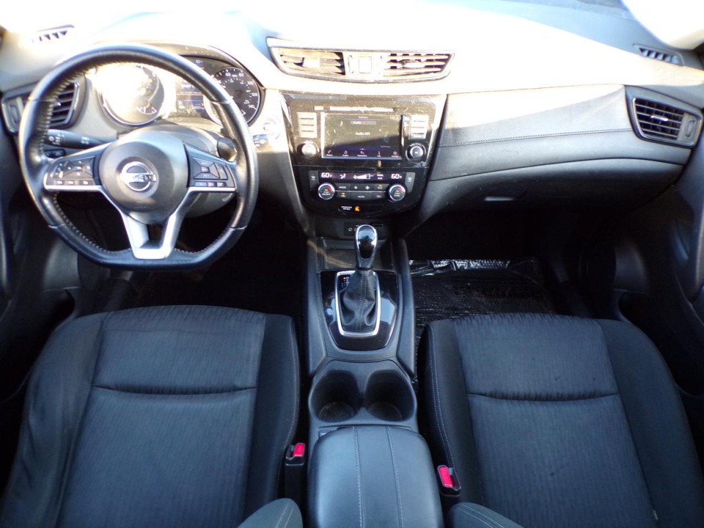 2020 Nissan Rogue Image 7