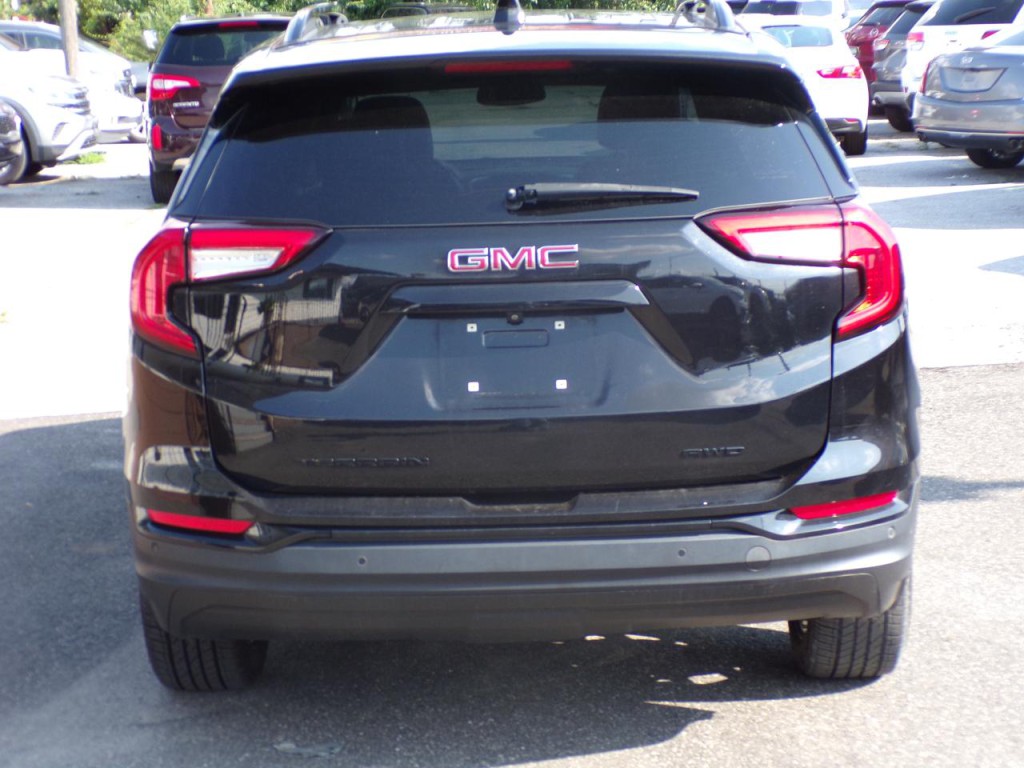2023 GMC Terrain Image 6