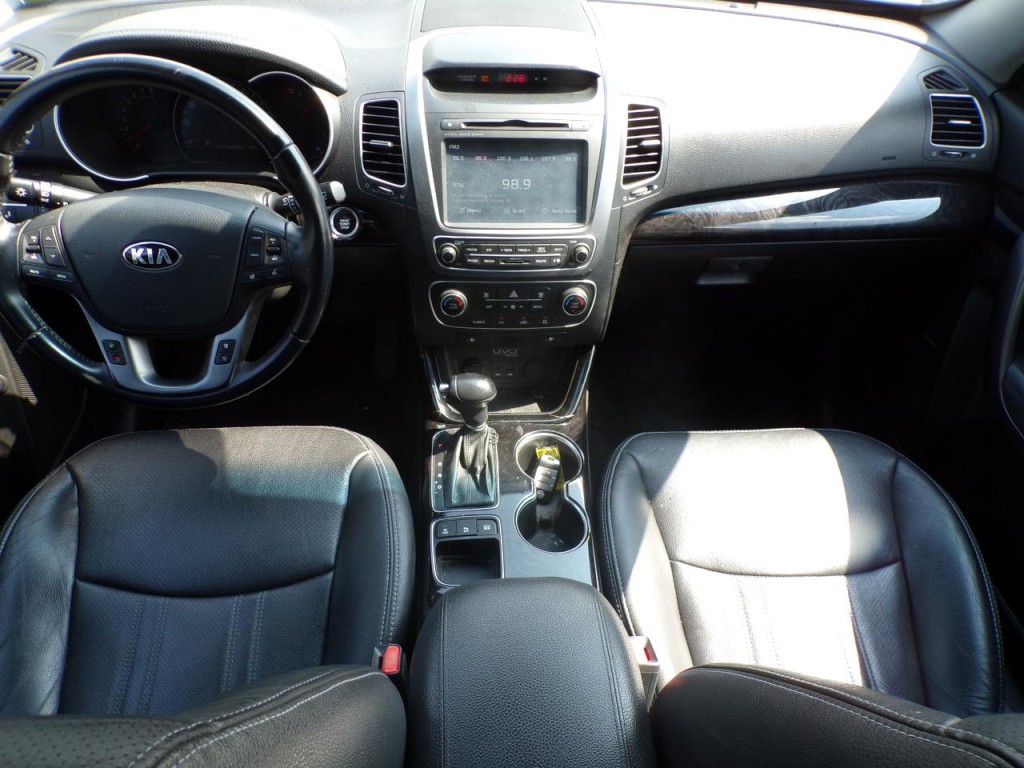 2015 Kia Sorento Image 7