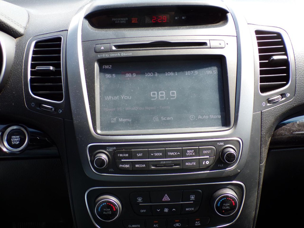 2015 Kia Sorento Image 13