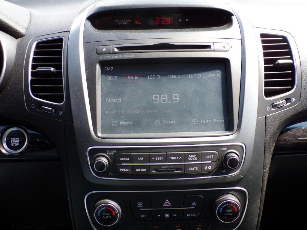 2015 Kia Sorento Image 14