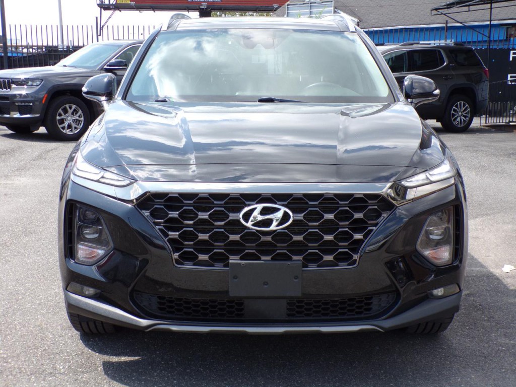2019 Hyundai Santa Fe Image 4