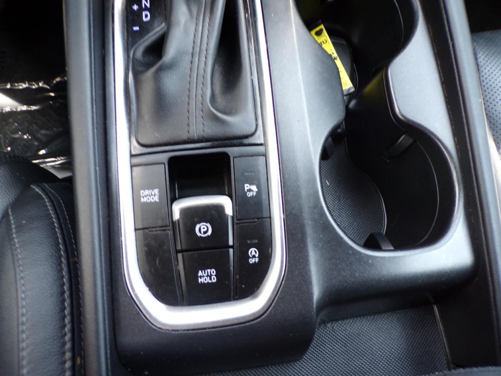2019 Hyundai Santa Fe Image 15
