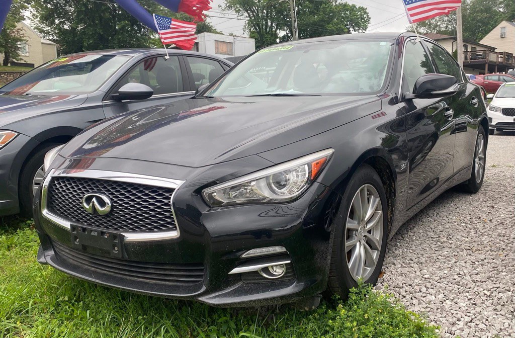 2017 INFINITI Q50 Image 6