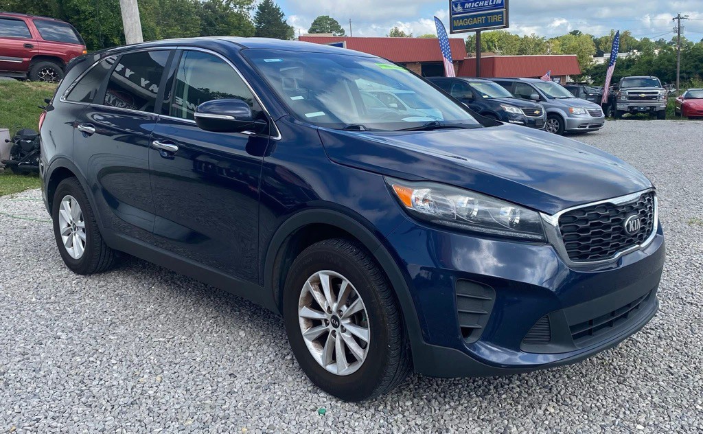 2019 Kia Sorento Image 1