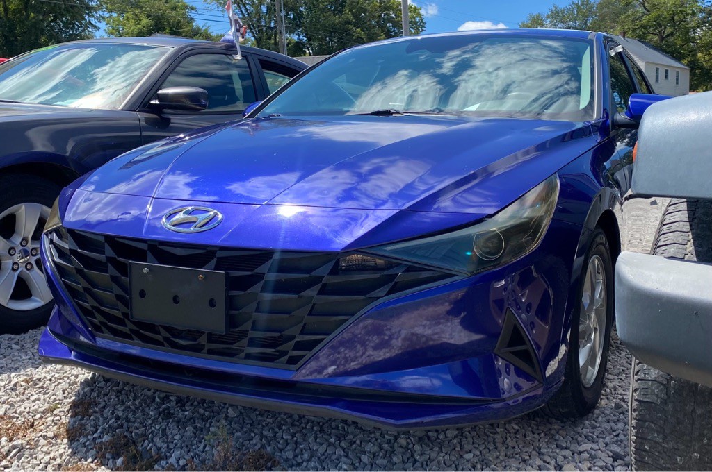 2021 Hyundai Elantra Image 1
