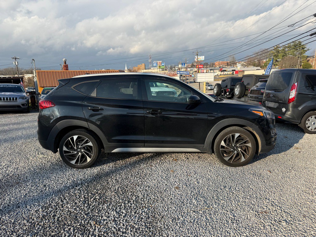 2019 Hyundai Tucson Image 2
