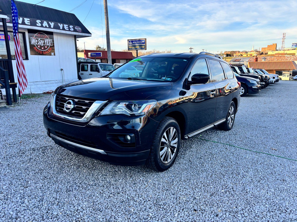 2020 Nissan Pathfinder Image 2