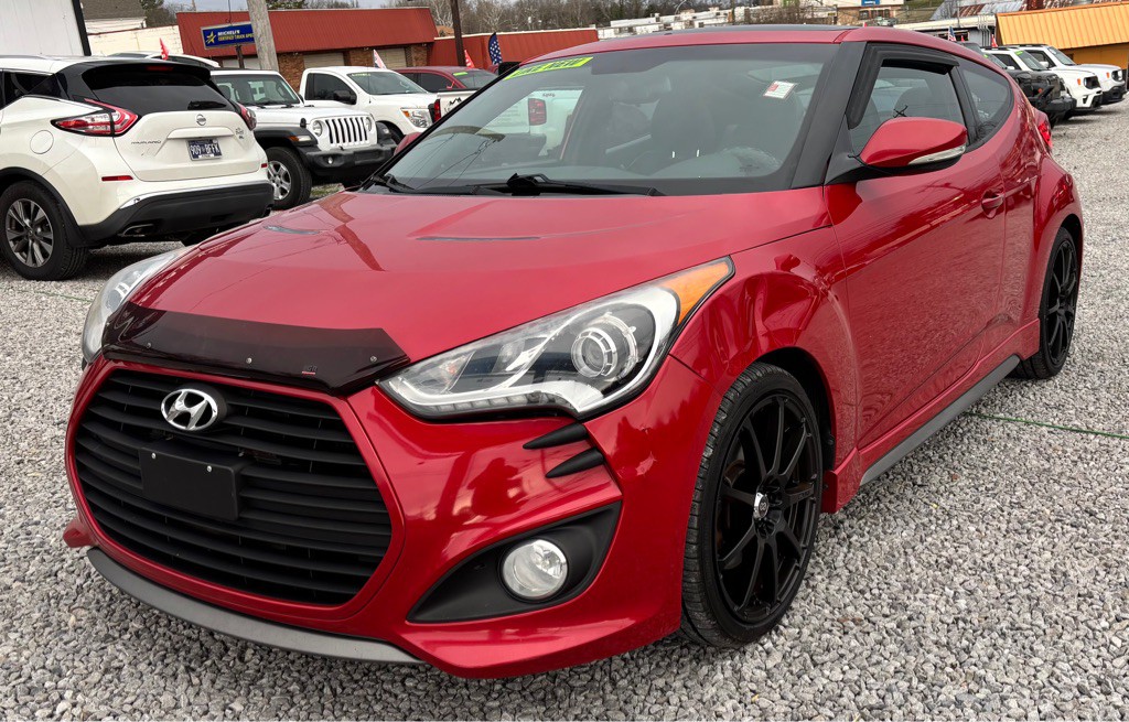 2015 Hyundai Veloster Image 1