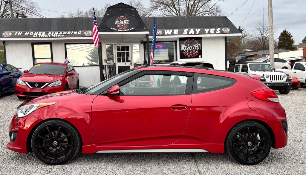 2015 Hyundai Veloster Image 3