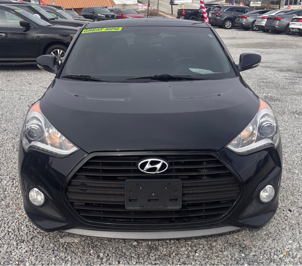 2015 Hyundai Veloster Image 4