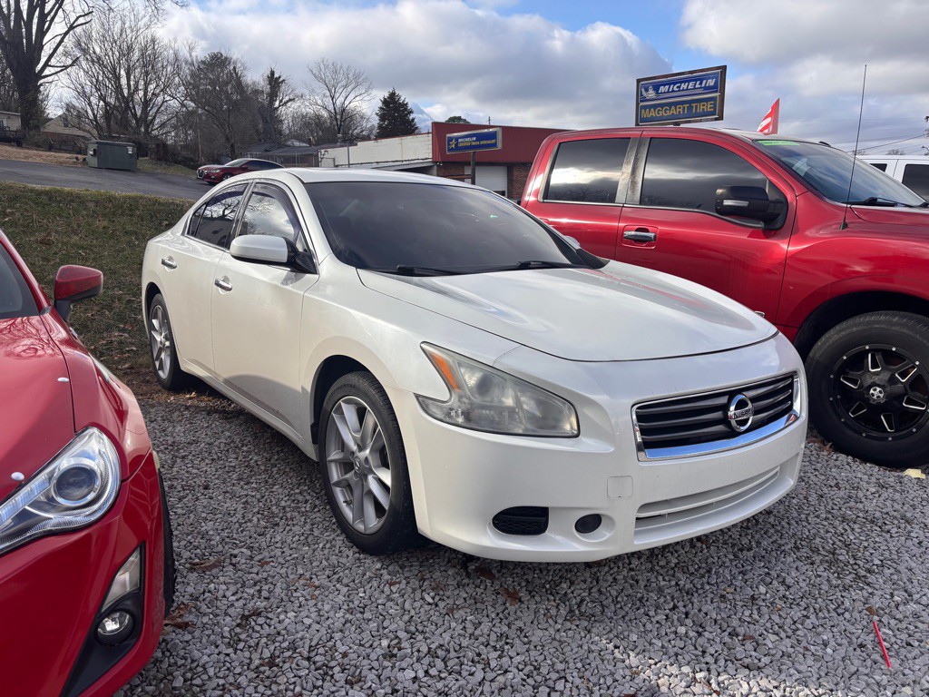 2014 Nissan Maxima Image 2
