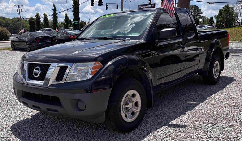 2019 Nissan Frontier Image 1
