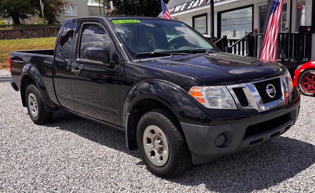 2019 Nissan Frontier Image 2