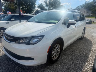 Image for 2021 Chrysler Voyager LXI ID: 7639754