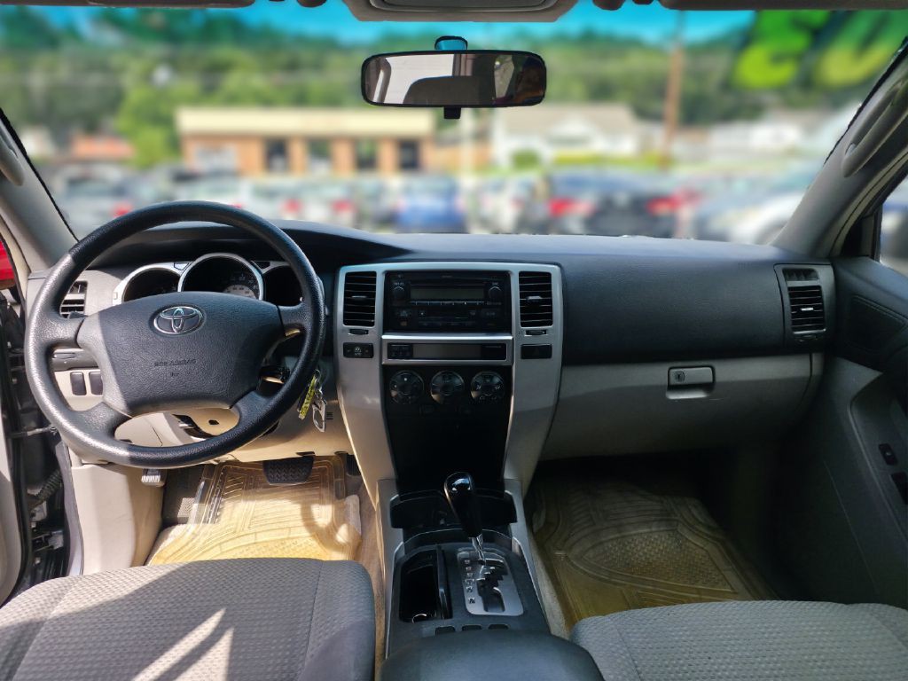 2003 Toyota 4Runner Image 13
