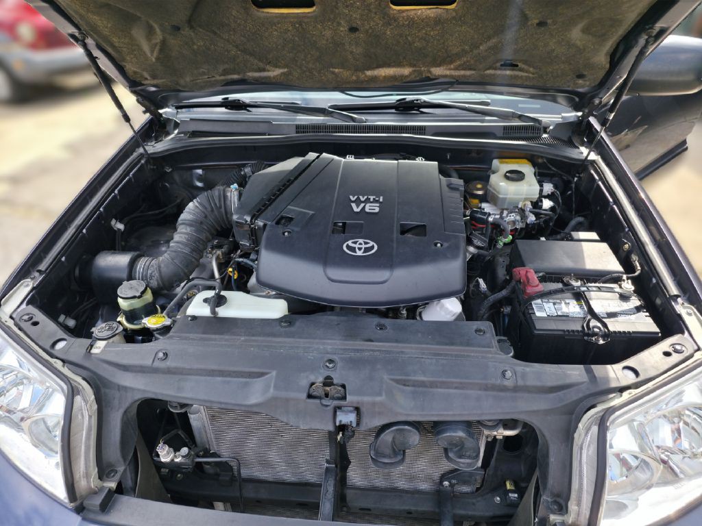 2003 Toyota 4Runner Image 14