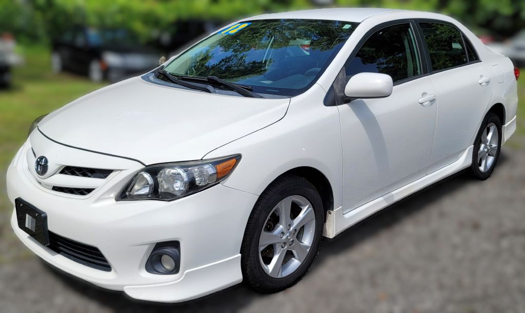 2012 Toyota Corolla Image 3