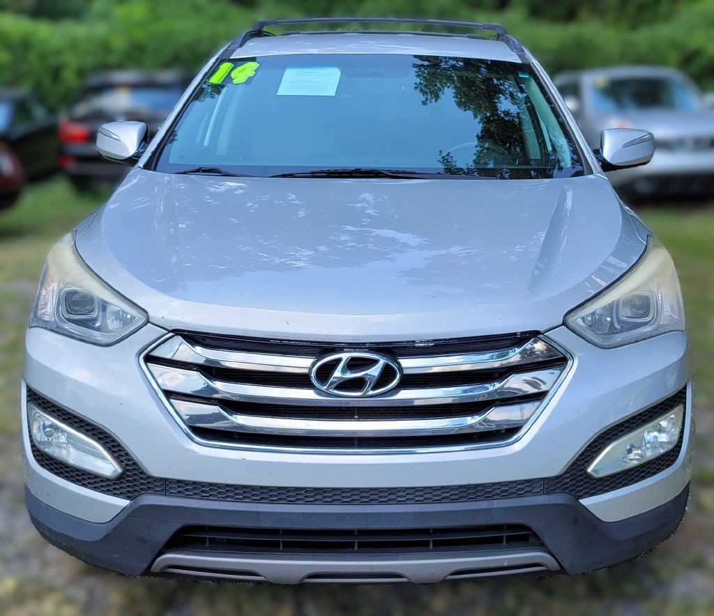 2014 Hyundai Santa Fe Sport Image 2