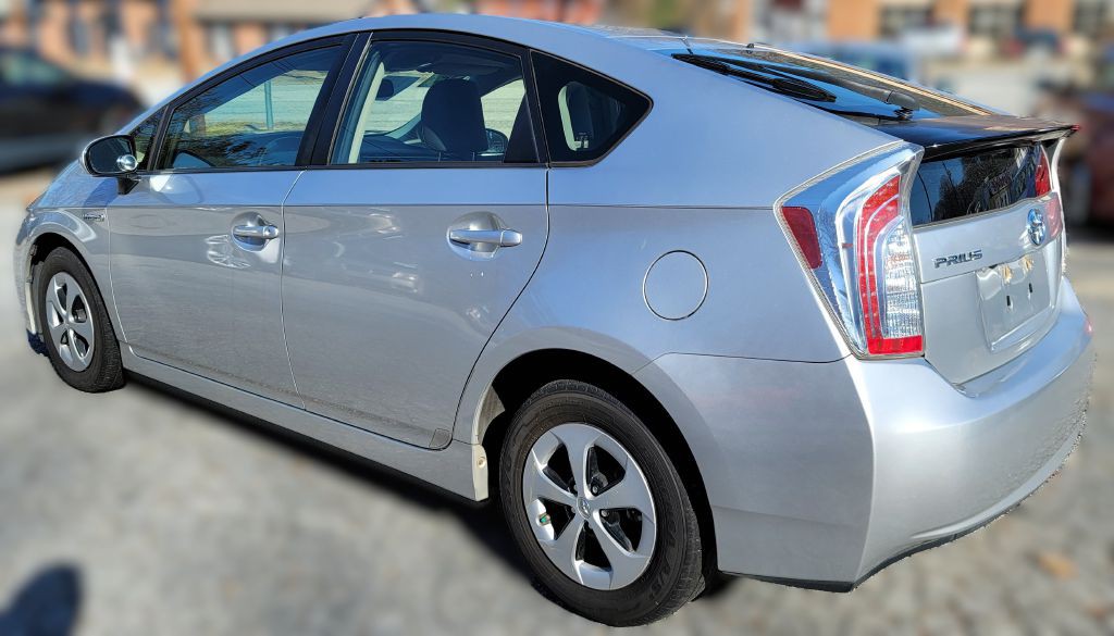 2013 Toyota Prius Image 5