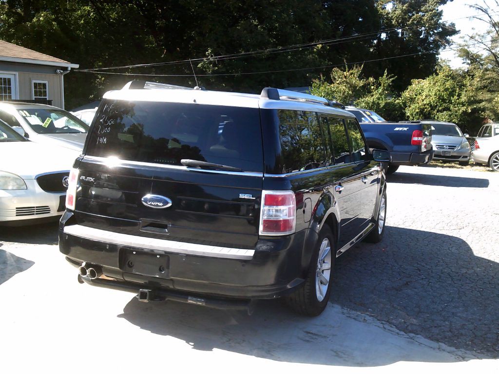 2009 Ford Flex Image 4