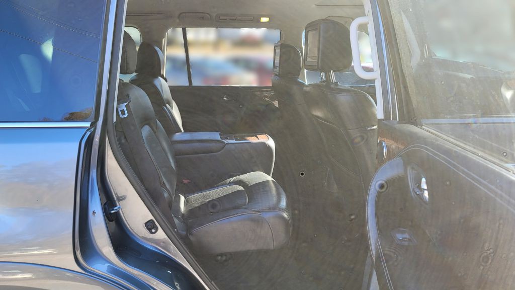 2018 Nissan Armada Image 10