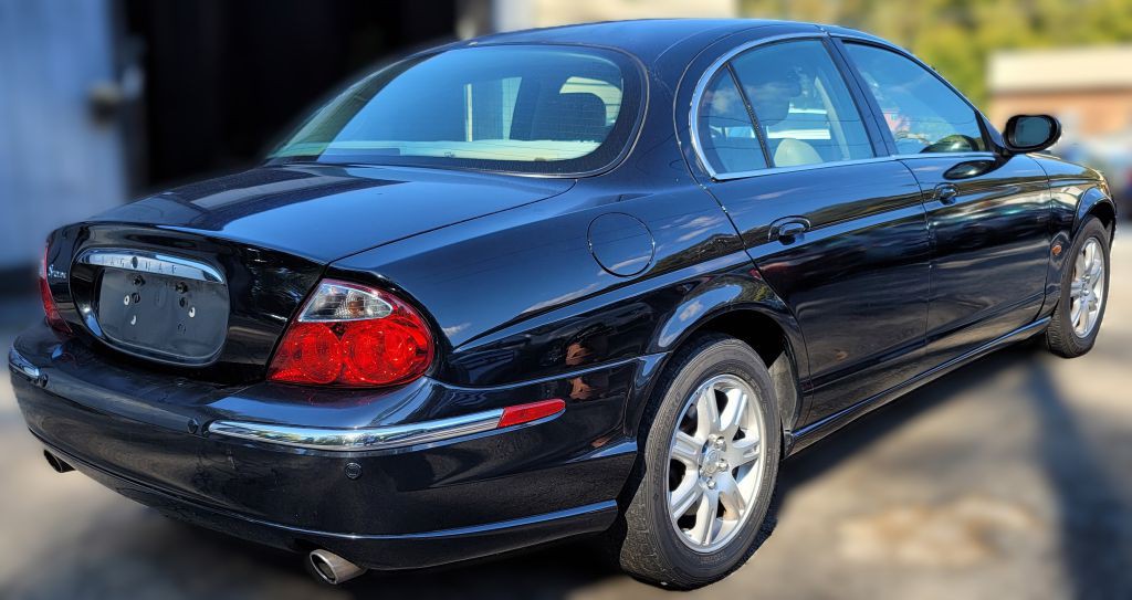 2003 Jaguar S-TYPE Image 8