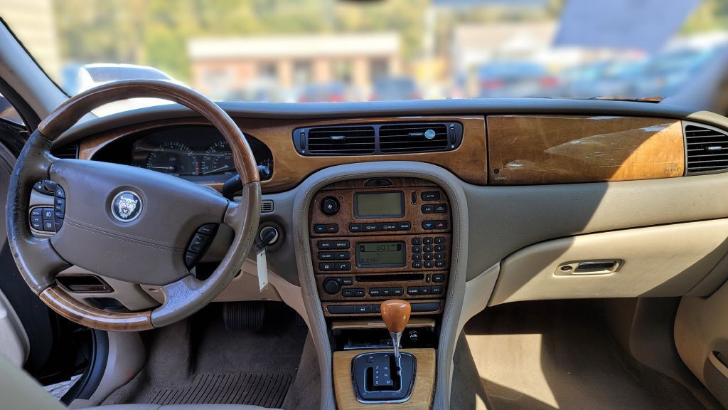 2003 Jaguar S-TYPE Image 11