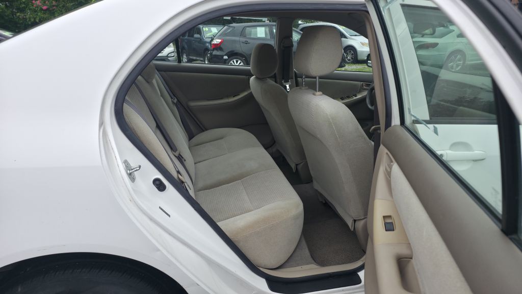 2007 Toyota Corolla Image 10