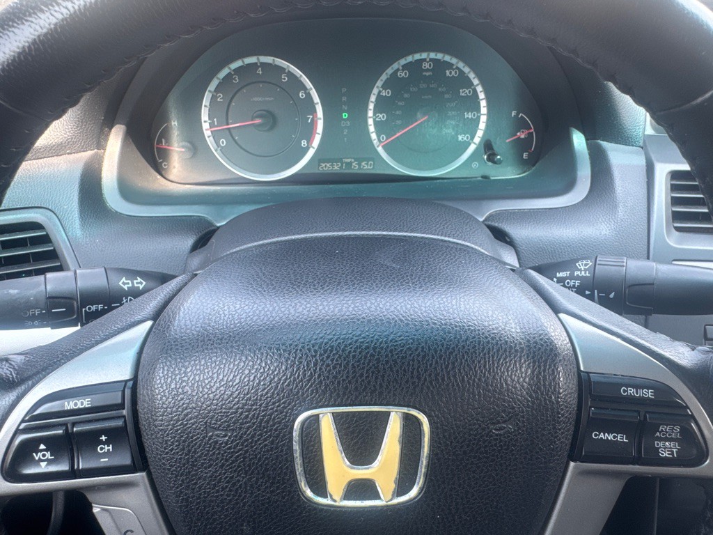 2010 Honda Accord Image 16