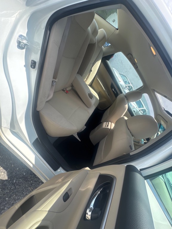 2015 Nissan Altima Image 16
